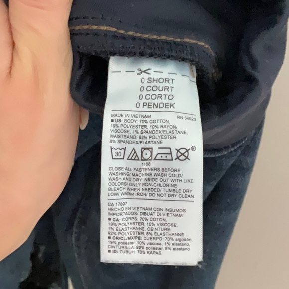 Old Navy Maternity Jeans Size 0 Short - Picture 9 of 9